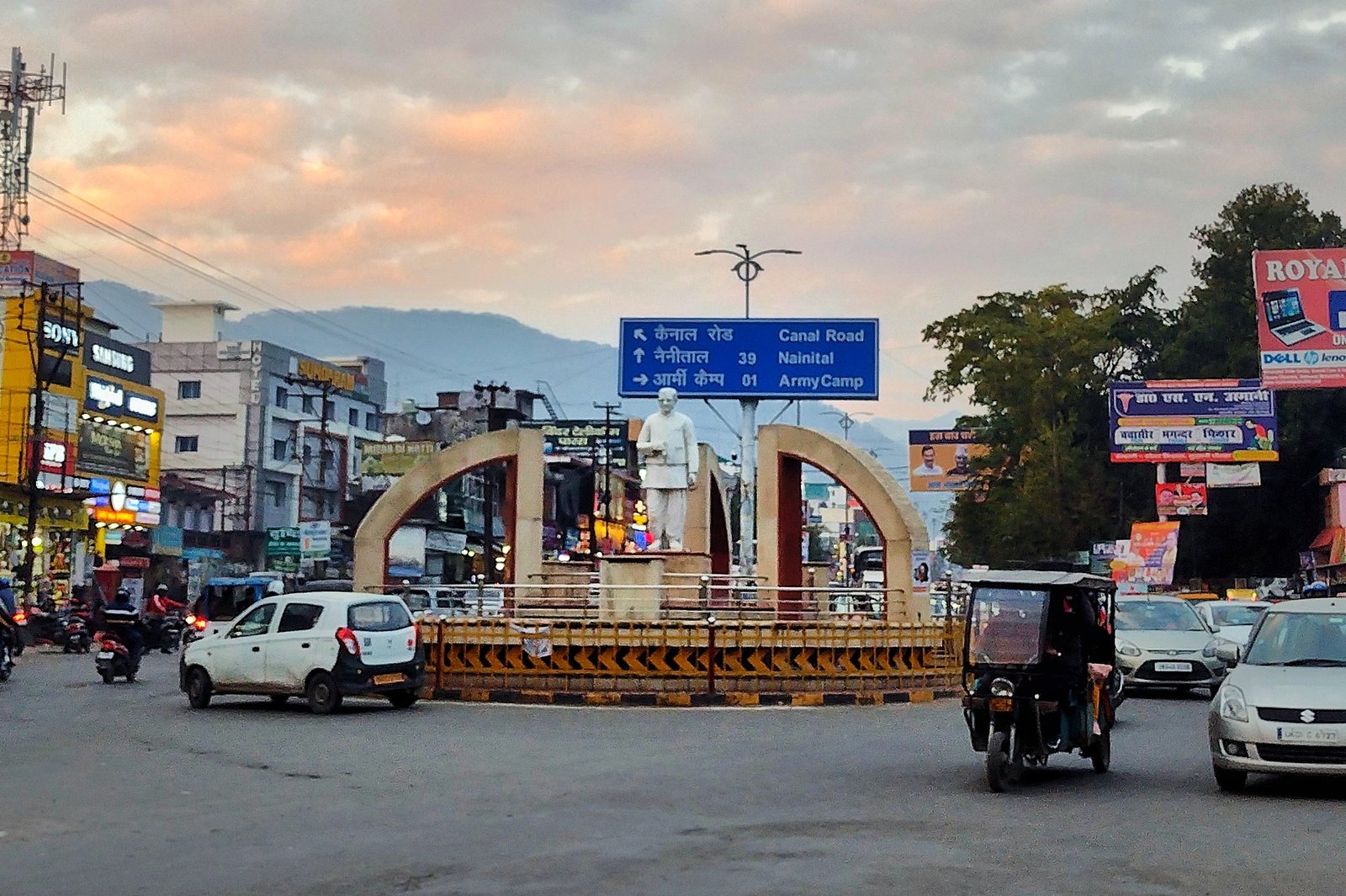 Dehradun to Yamunanagar Taxi