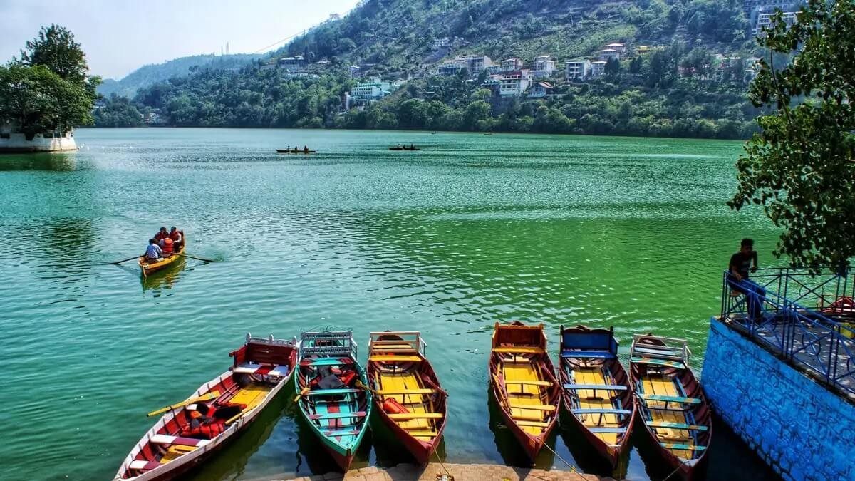 Dehradun to Nainital Taxi